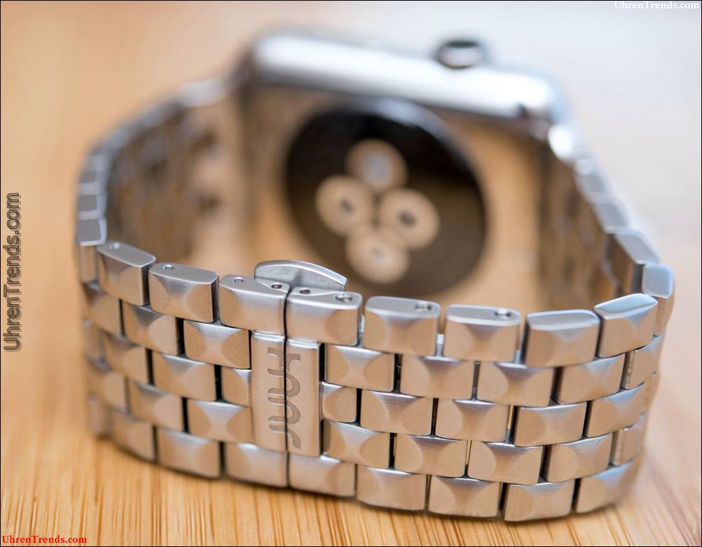 Juuk Locarno Apple Watch Armband Review  