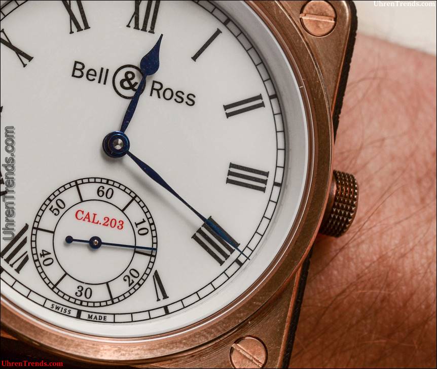 Bell & Ross BR 01-CM Instrument De Marine Limited Edition Uhr in Bronze, Holz und Titan Hands-On  