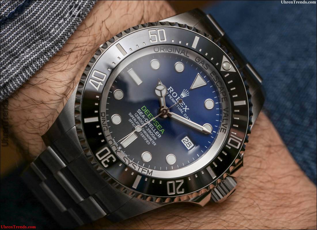 Rolex Deepsea Sea-Dweller 126660 D-Blau Uhr Hands-On  