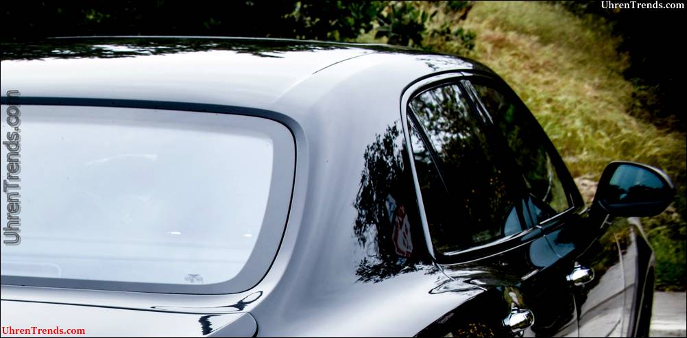 Car & Watch Review: Bentley Mulsanne Speed, Breitling für Bentley GMT Light Body B04 S  