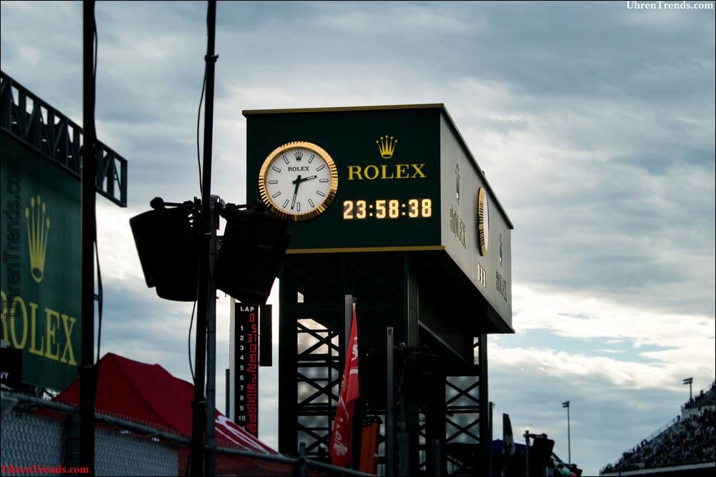 Die Rolex-Daytona-Uhr, die zum Sieger Rolex 24 Stunden Daytona Race 2017 gegeben wird  