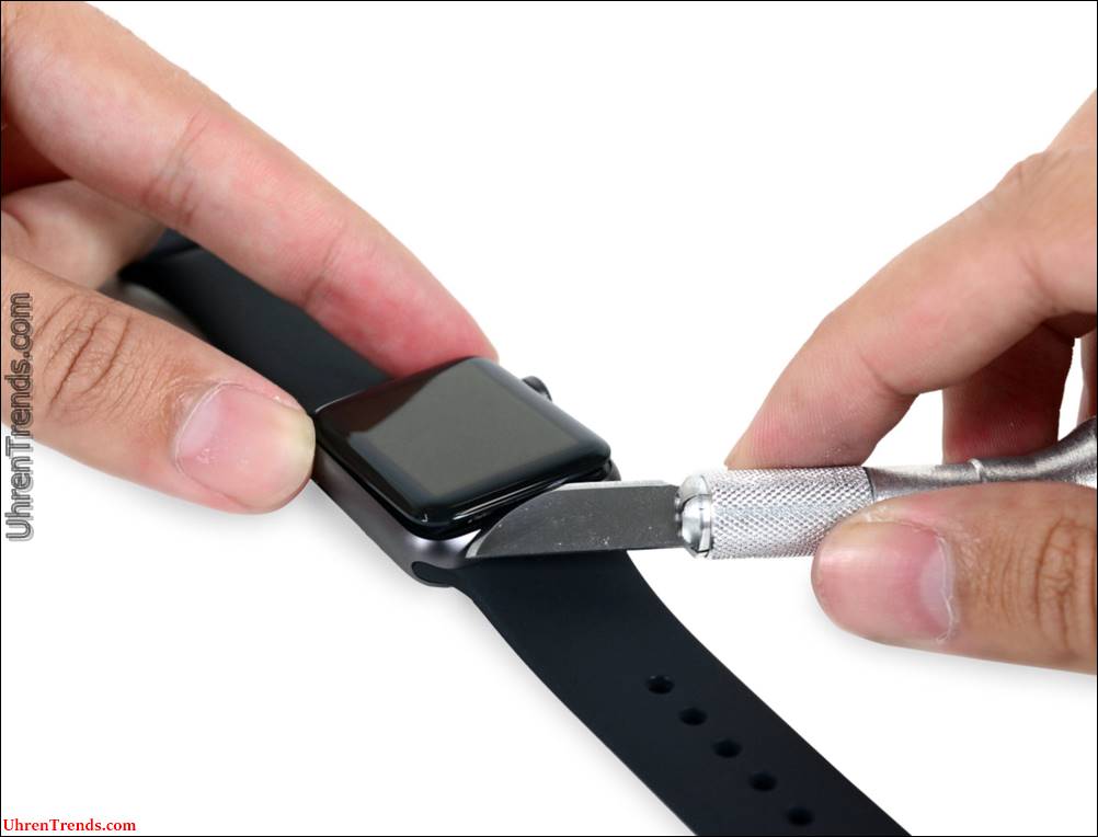 Teardown: iFixit sieht in der Apple Watch Series 2 aus  