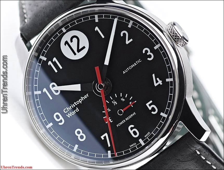 Christopher Ward C9 D-Type-Uhr mit Metall aus einem 1950er Jahre Jaguar Auto gemacht  
